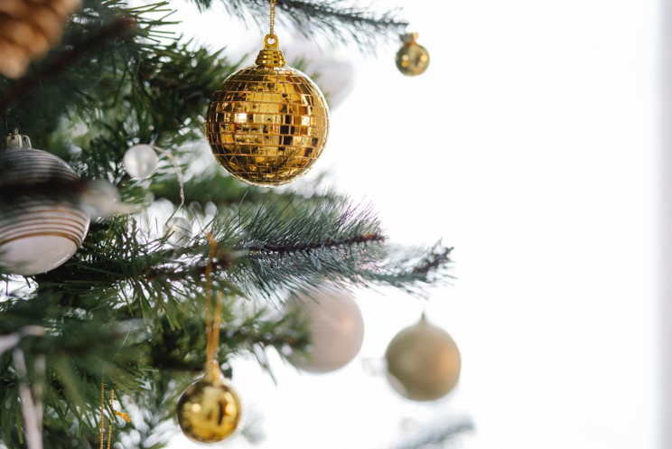 Artificial Christmas Trees: A Festive Delight Fit for Kings and Queens