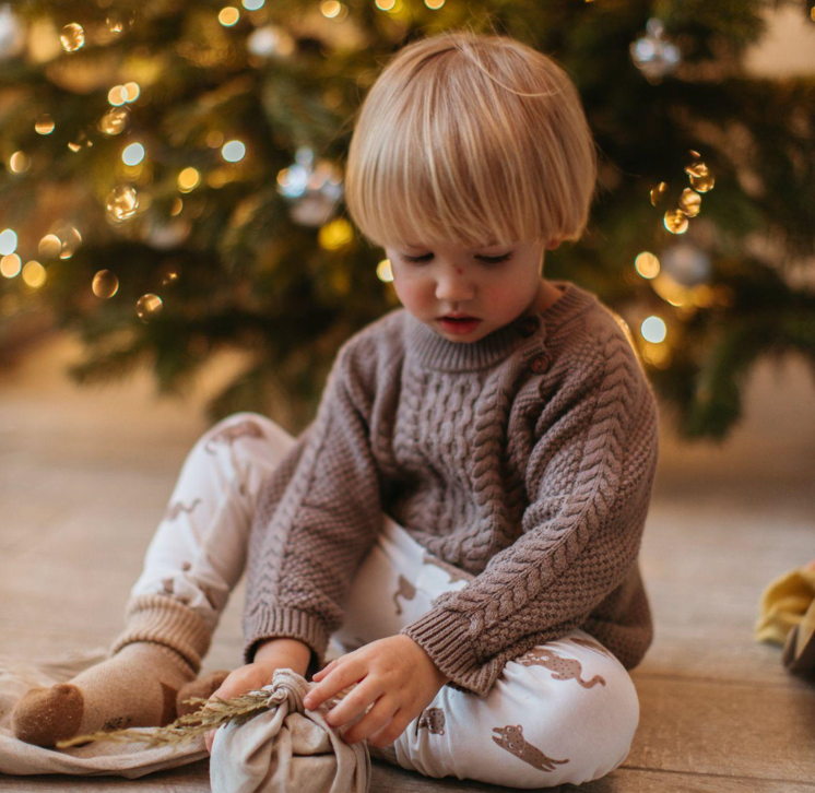 The Symbolism of Christmas Wreaths and Pink Trees